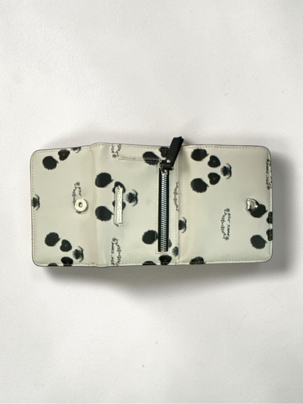 Betsey Johnson White and Black Panda-Print Small Trifold Wallet. NWOT - Picture 4 of 6
